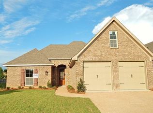 124 Lennox Pl, Brandon, MS 39042