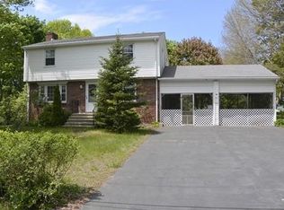 19 Lizotte Dr, Bellingham, MA 02019