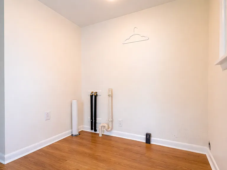 4011 Crawford Ave — Photo 13