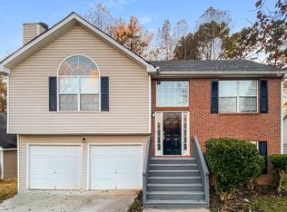 5347 Sapphire Cir, Ellenwood, GA 30294