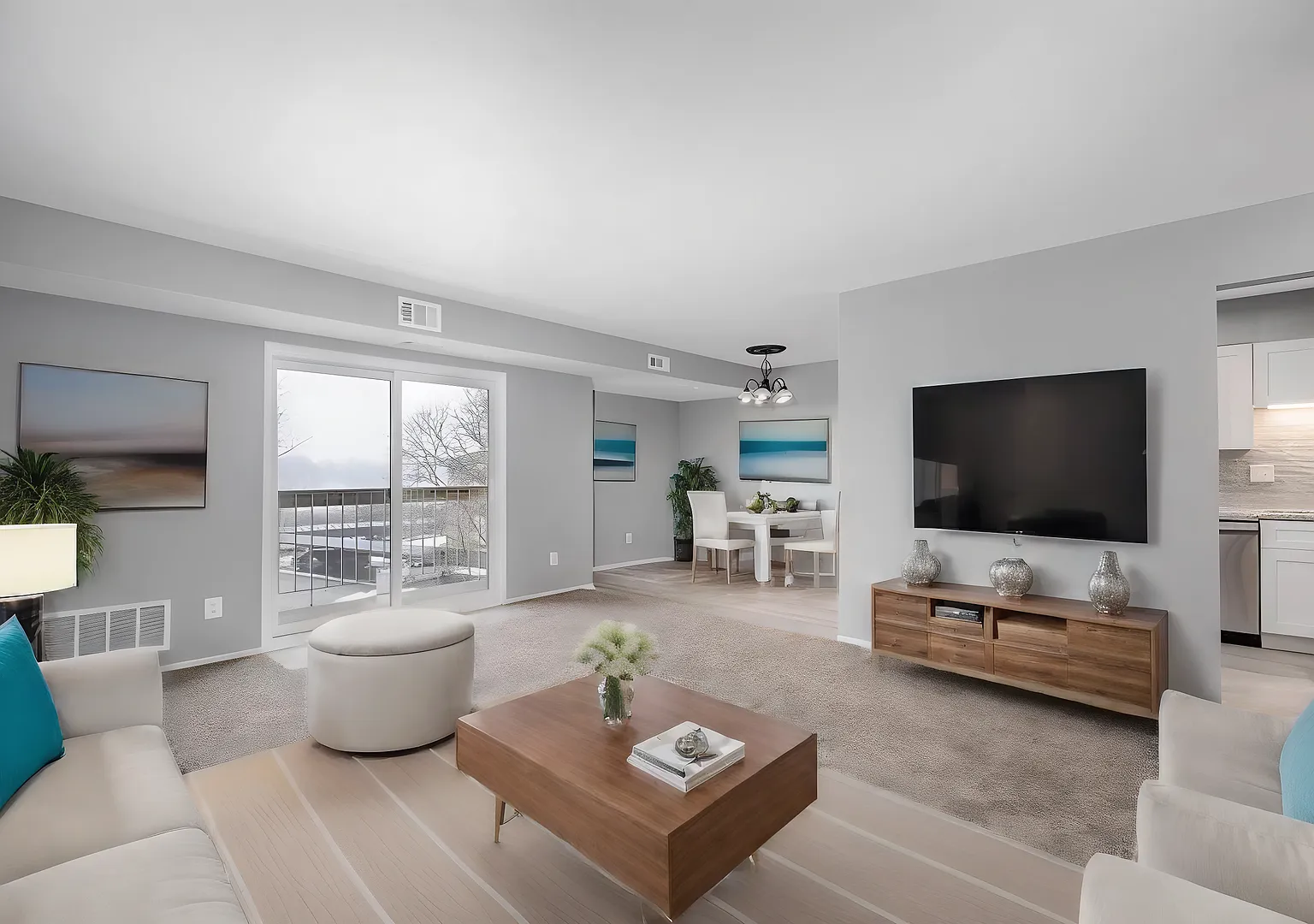1 Bed Rm Condo - Farmington Hills — Photo 3