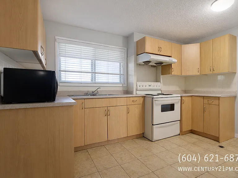 1940 Cordova Ct #BASEMENT — Photo 5