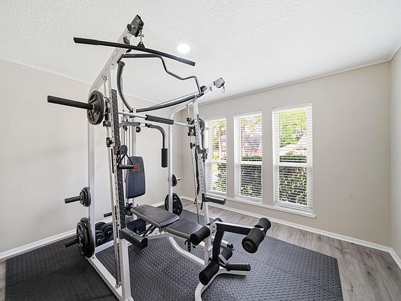 5th image of 12935 Belgrave Dr