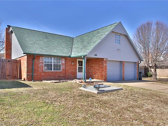 2nd image of 409 S Morgan Dr