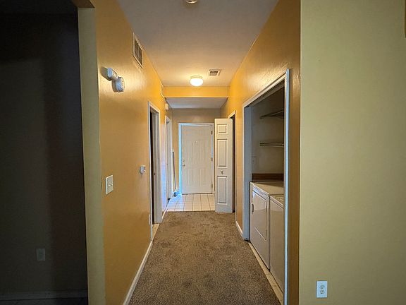 4th image of 129 New Rose St #A