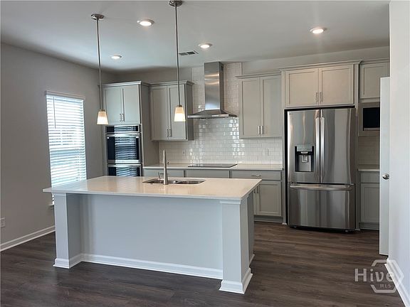 6th image of this home
