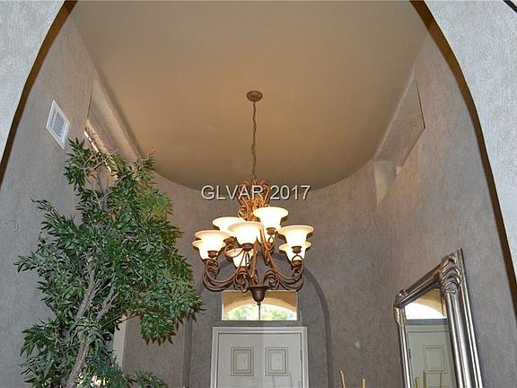 3rd image of 11136 Crosseto Dr