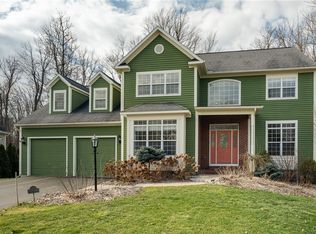 6209 Festival Ct, Baldwinsville, NY 13027