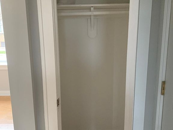 5th image of 1149 E 72nd St #1