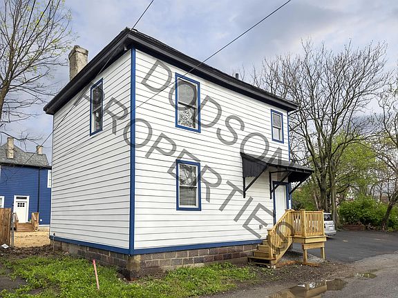 3rd image of 662 S Champion Ave