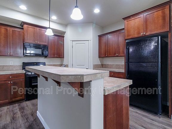 5th image of 4001 N Pioneer Canyon Dr