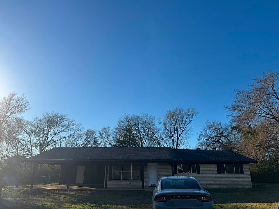 2nd image of 2820 W Upshur Ave