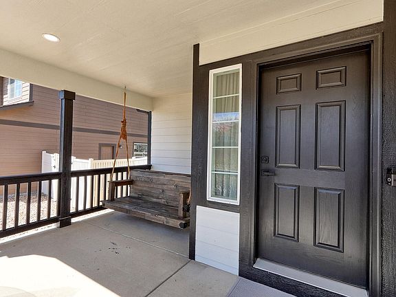 3rd image of 5749 Valley Vista Ave