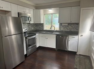 14 Lenox Ave, West Warwick, RI 02893