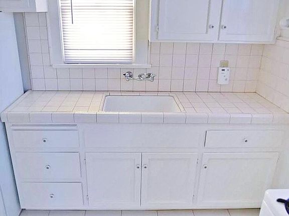 3rd image of 51 Lime Ave APT 3