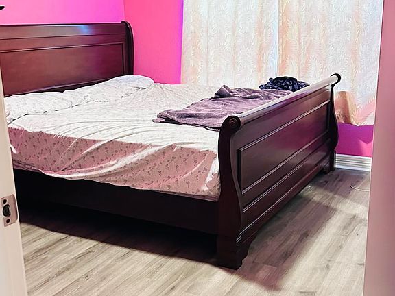 Downstairs 2nd bedroom