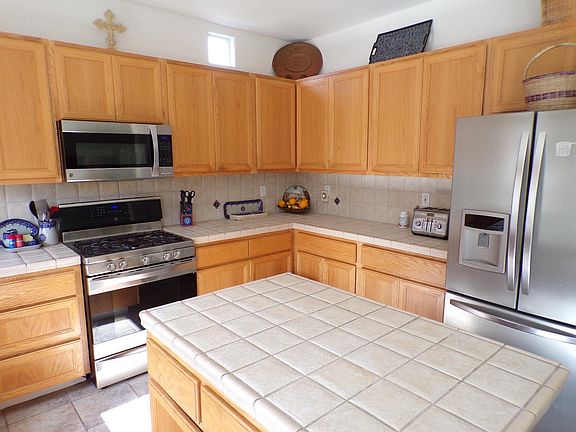 4th image of 415 6th St