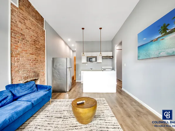 35 Herkimer Street image 7 of 11