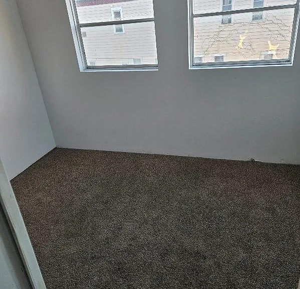Unit Photo