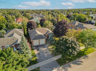 1053 Westmount Ave, Innisfil, ON L9S 1W7