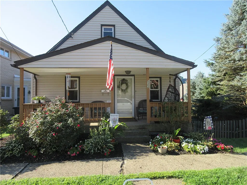 522 Walnut St photo 1