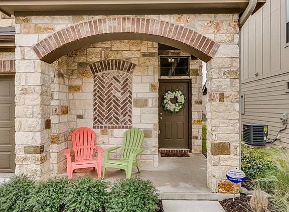 3rd image of 10129 Milla Cir #48