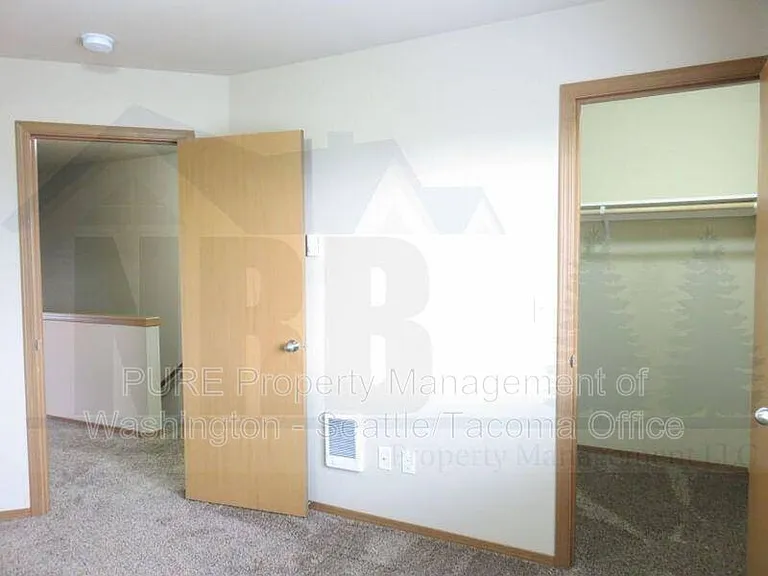 8015 Pacific Ave #20 — Photo 13