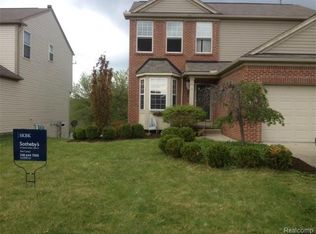 484 Otter Run, Holly, MI 48442