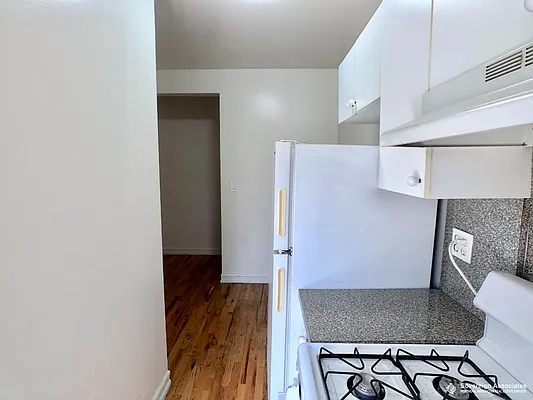 Rented by Sovereign Associates | media 21