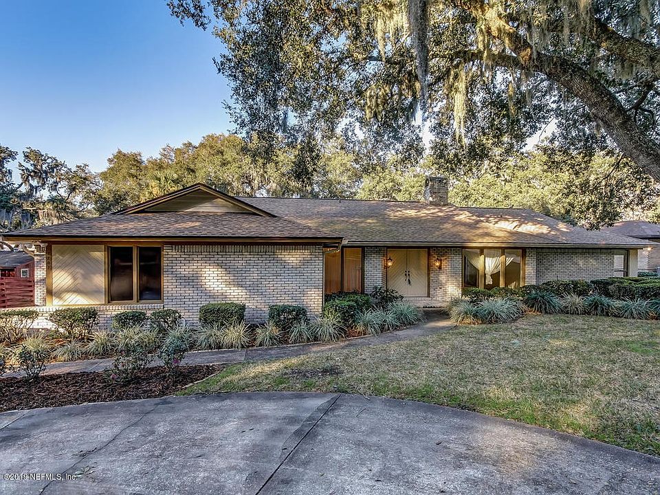 7207 Trails End Jacksonville-006-18-Fron