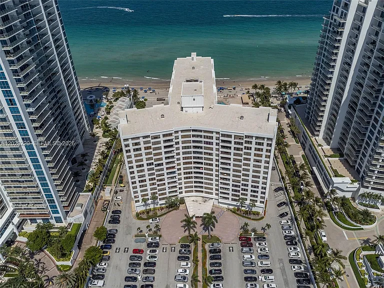 3505 S Ocean Dr #221 — Photo 5