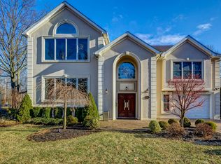 5 Hemlock Ter, Springfield, NJ 07081