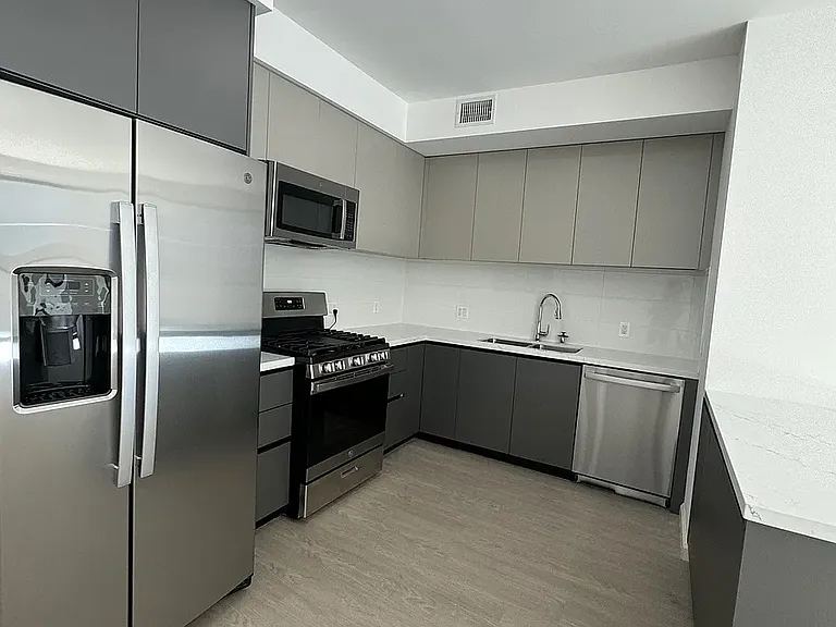 Doran Residences LLC — Photo 7