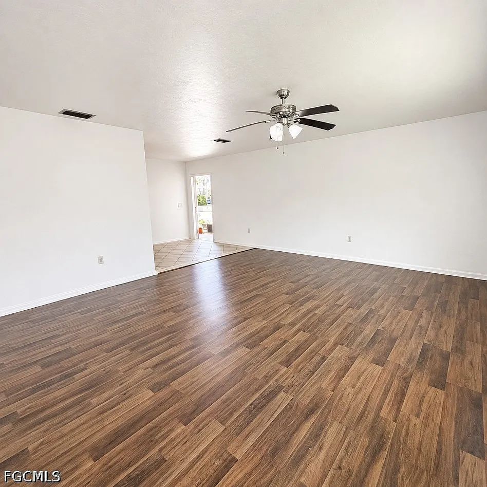 1 bed, 1.0 bath, 845 sqft, $1,195 — Photo 3