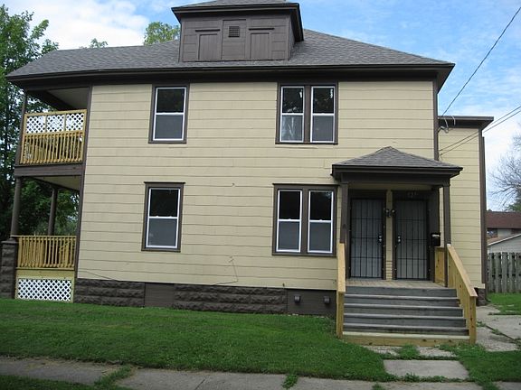 2nd image of 2026 Charles St