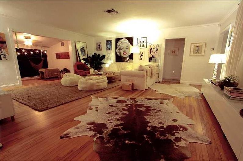 1st image of 414 Bargello Ave