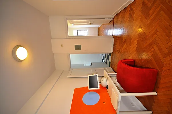 Rented by Corcoran | media 12