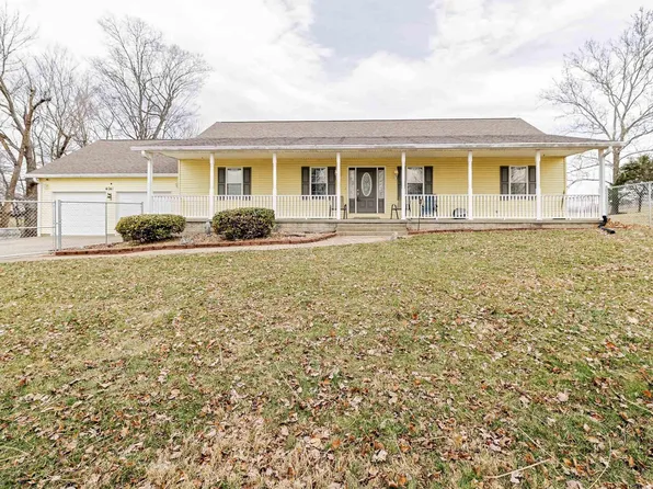 4041 Vinegar Hill Rd, Bedford, IN 47421