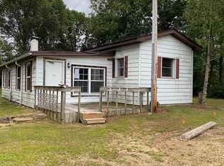 N9798 E Lynn Ave, Necedah, WI 54646