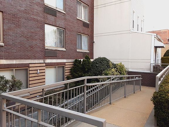 5th image of 33-30 61st St #303