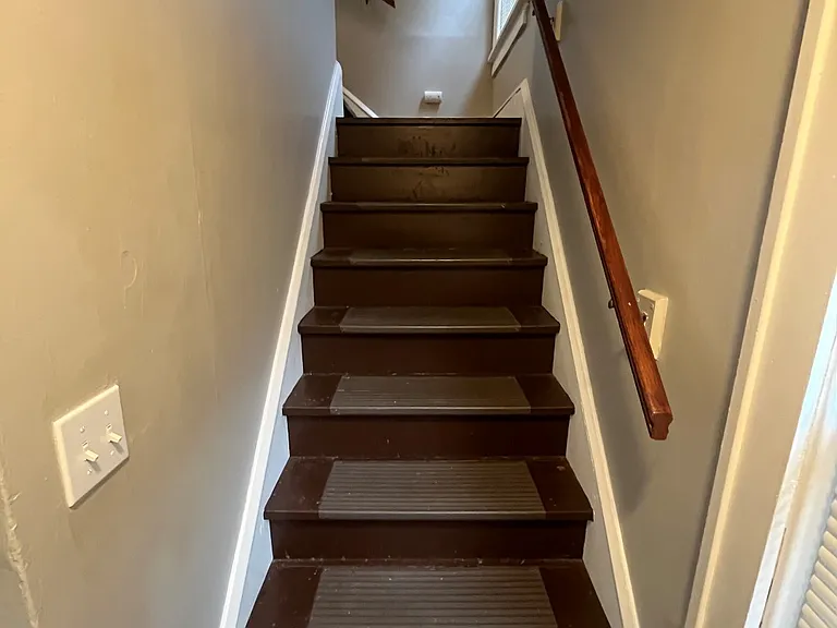 825 Smith Ave NW — Photo 16