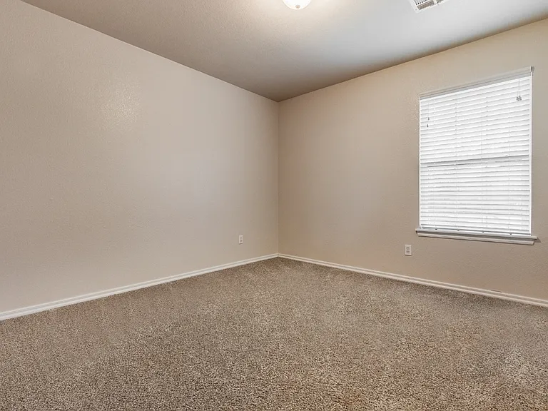 15937 Katie Ridge Dr — Photo 12