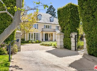 11948 Chaparal St, Los Angeles, CA 90049