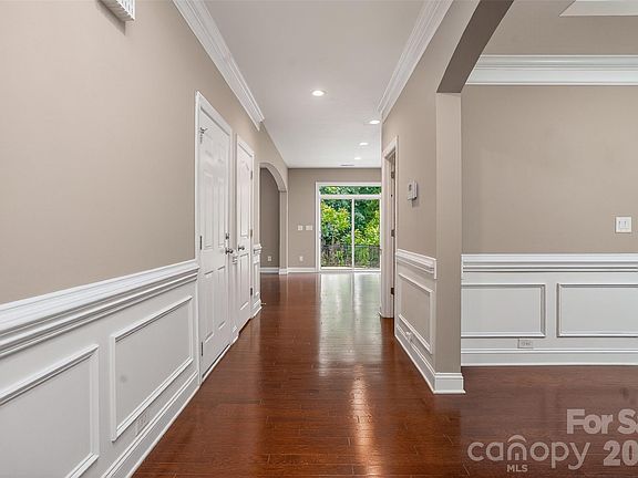 4th image of 3000 Fallondale Rd