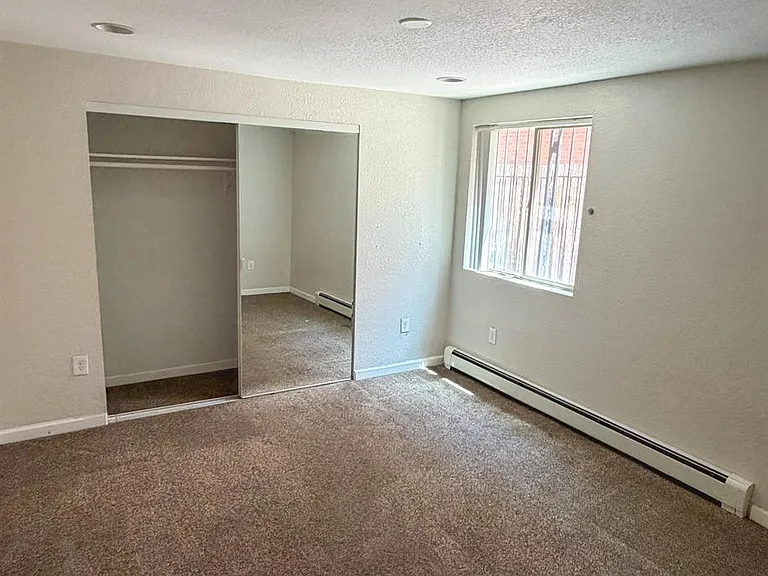 The Pearl Apartments — Photo 32