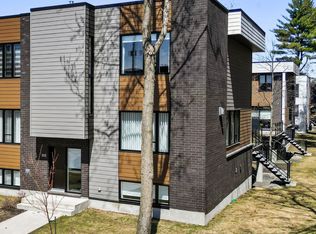 305 Rue De Belledonne, Blainville, QC J7C0Z8