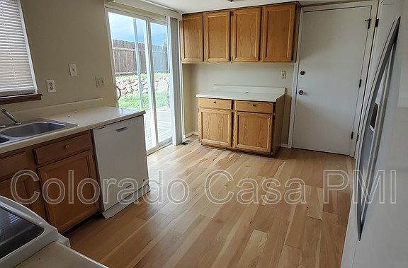 3rd image of 3850 Caviar Ct