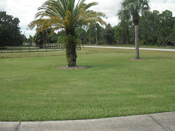 Home For Sale In Deer Run