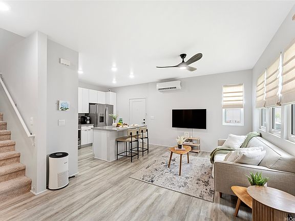 4th image of 91-1640 Honouliuli St #61