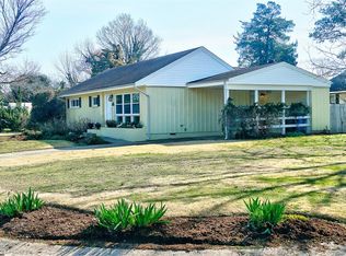 1657 Bailey Ln, Virginia Beach, VA 23451